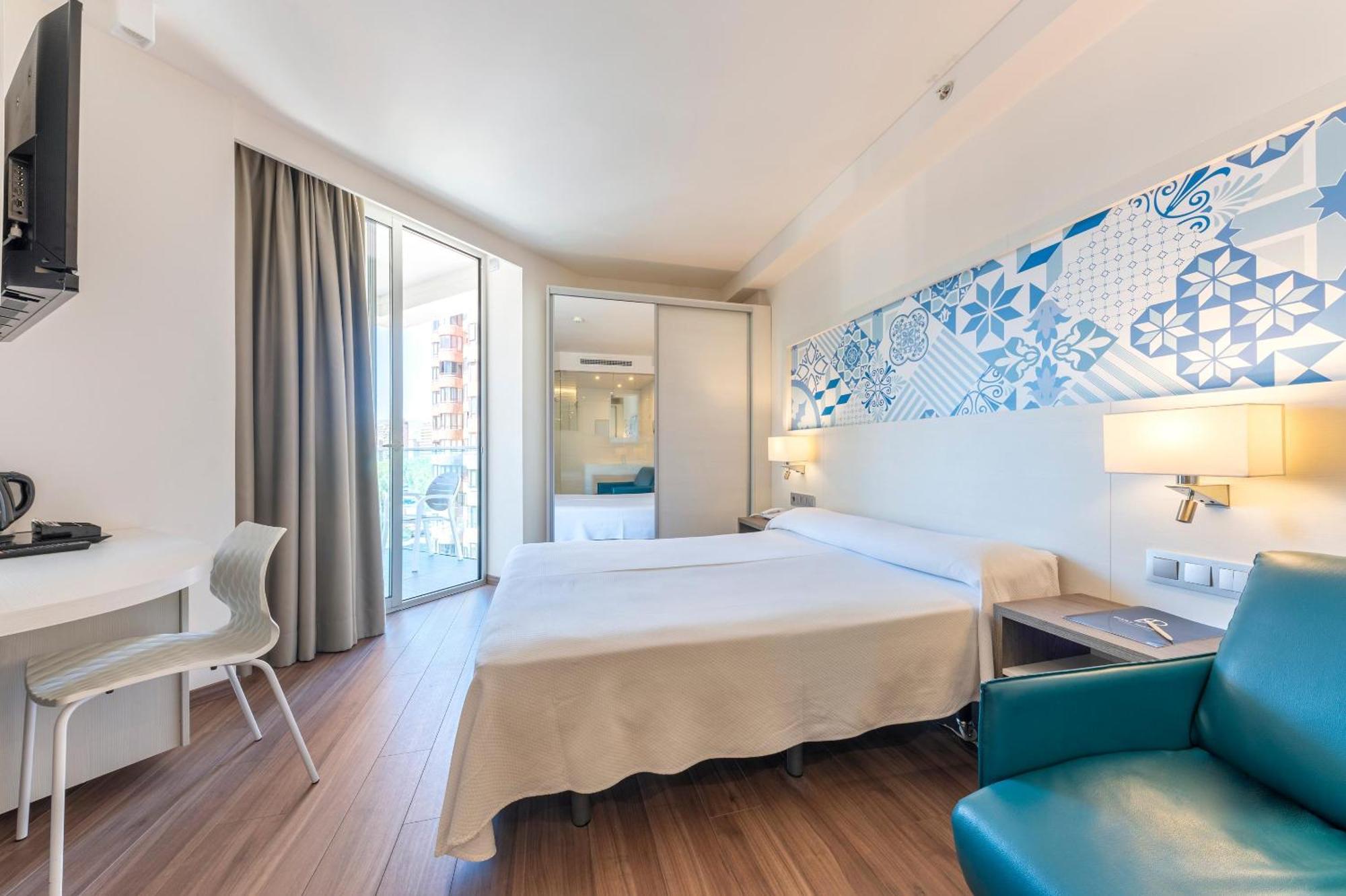 ปอร์ต เบนิดอร์ม โฮเทล แอนด์ สปา 4* ซูพีเรีย Hotel ภายนอก รูปภาพ